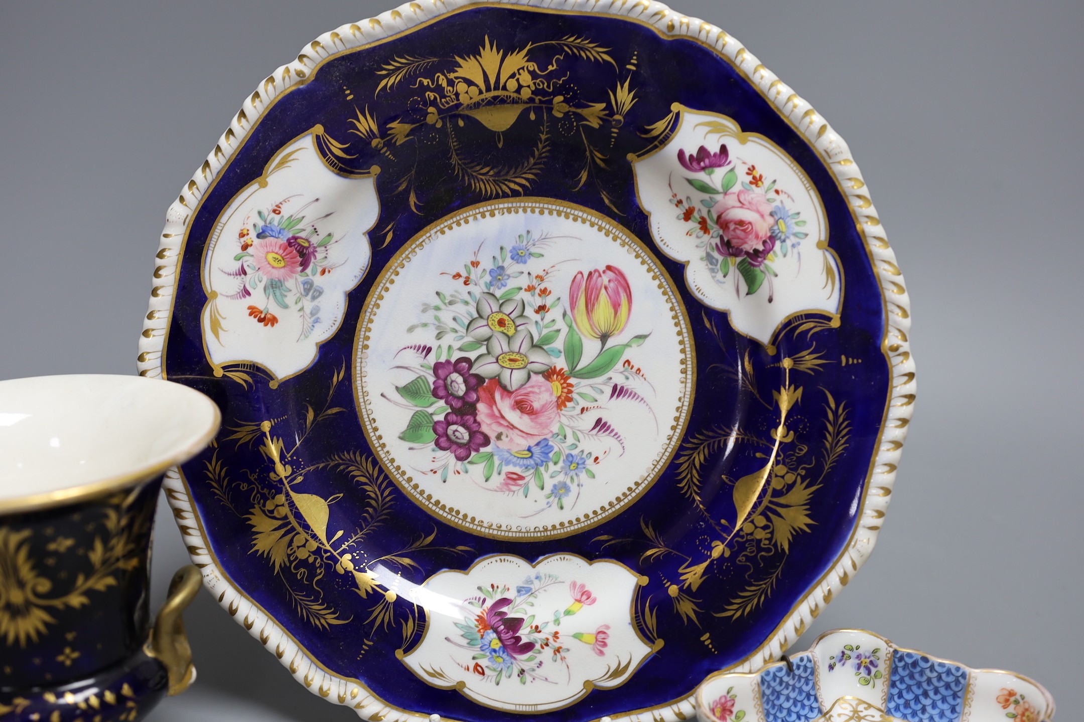 A Coalport plate and three other pieces, Plate 26 cms diameter